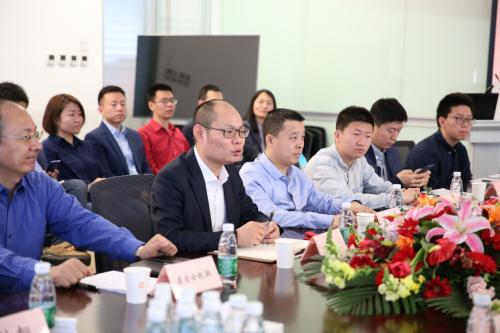 互联网最新资讯，引领时代的高科技产品介绍与解析