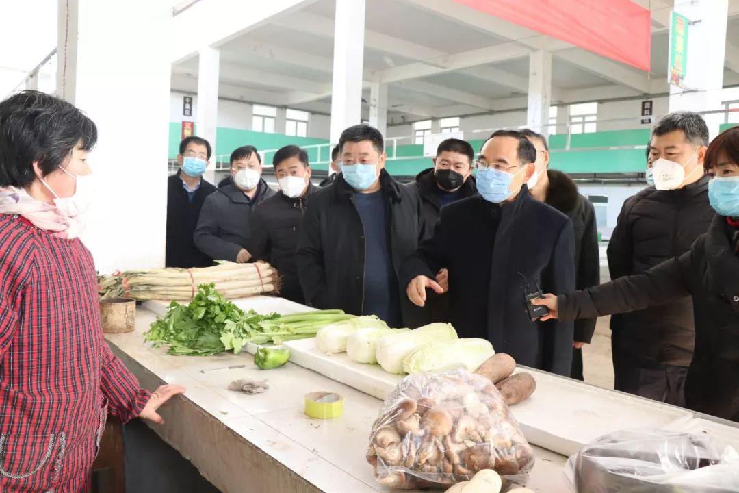 山东济南最新疫情爆发,山东济南最新疫情爆发？不妨来一场自然美景探索之旅，寻找内心的平静