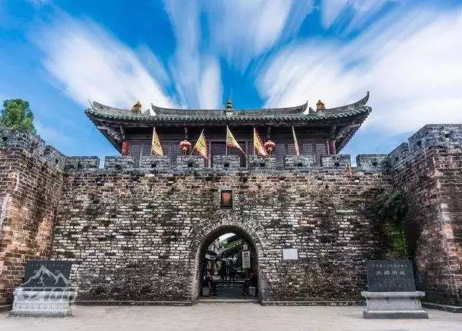 古鳌科技新动态，小巷特色小店的独特魅力与隐藏宝藏探索。