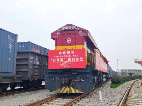 热点新闻事件速递，大解析带你洞悉不容错过的资讯！