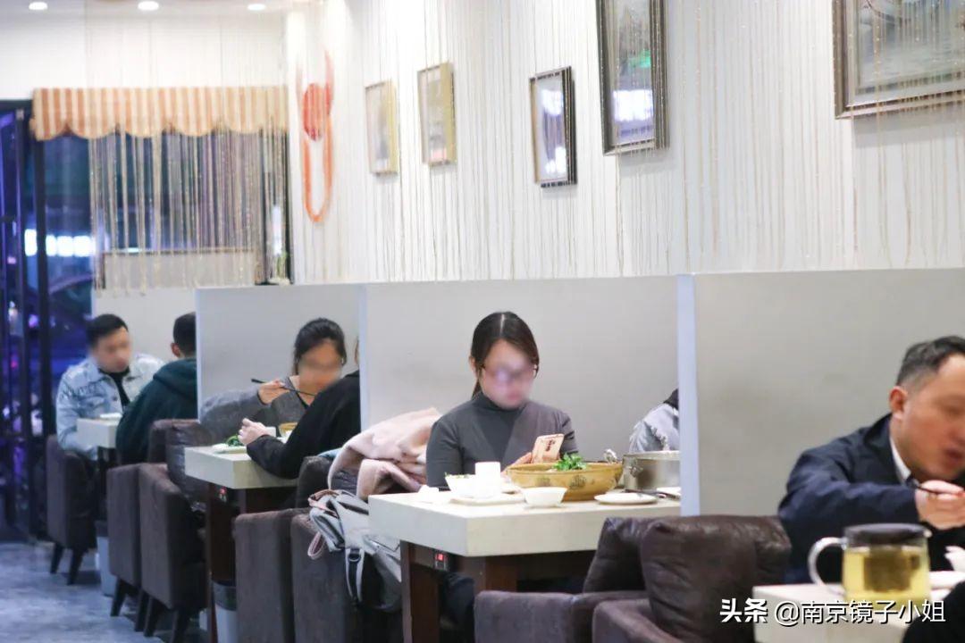 民生评议党员制度最新探索，小巷深处的特色小店之旅