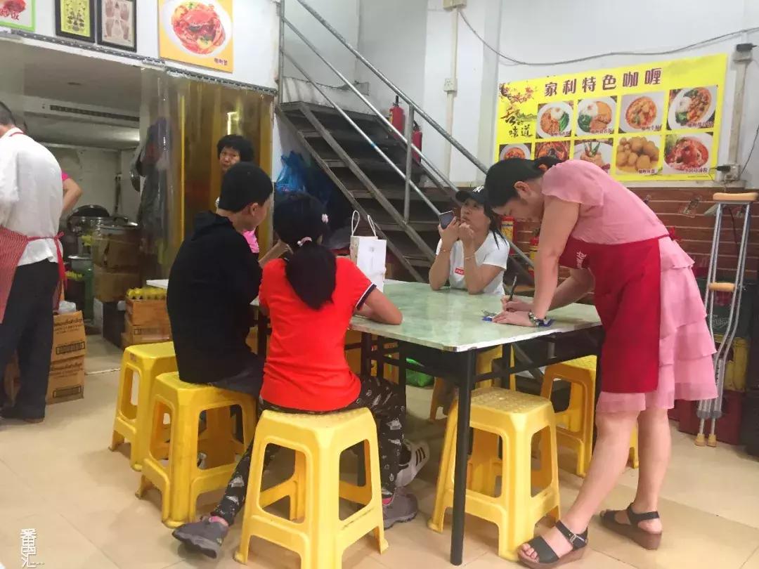 探索特色小店魅力，最新红包挂揭示小巷神秘宝藏