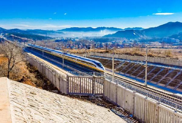 最新高铁图，追寻自然美景，探索内心宁静与平和的旅程