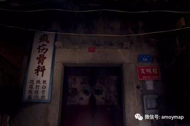 小巷深处的特色小店，最新情缘的浪漫邂逅
